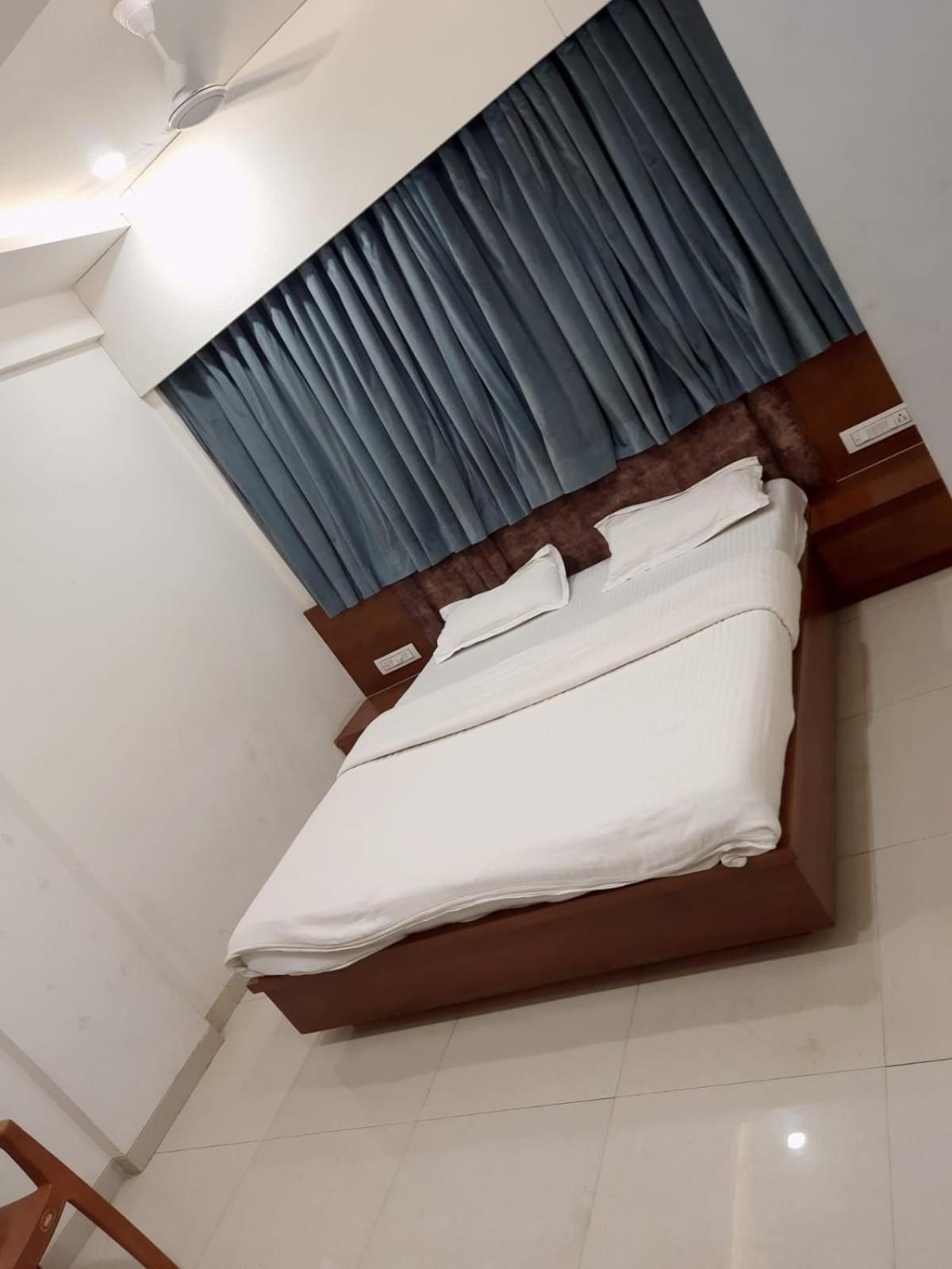 Hotel Murlidhar Rooms Kasandra Exterior photo